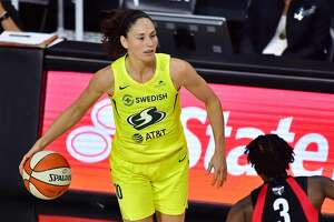 Four-time WNBA champion Sue Bird re-signs with Seattle Storm