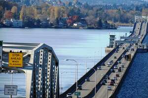 State Route 520 and Montlake Bridge to close this weekend