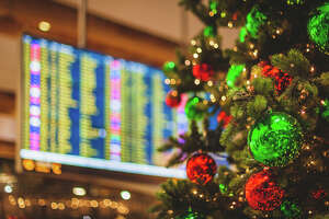 10 holiday travel hacks to save time and money